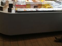 面包甜点陈列柜-好利来(龙首印象城店)