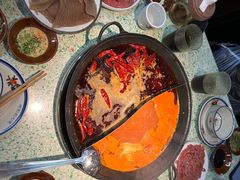 -鸿姐老火锅(疁城新天地店)