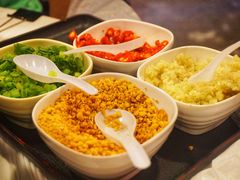 -鲜入围煮花胶鸡海鲜火锅