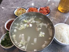 延边牛肉汤饭-屋里家延边朝鲜族冷面(梅林3店)