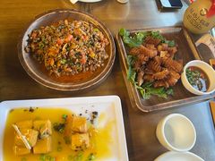 -隔壁老王·家常云南菜(花巷店)