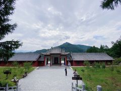 -九鼎铁刹山风景区