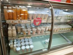 -绿姿鲜奶烘焙(新城花园店)