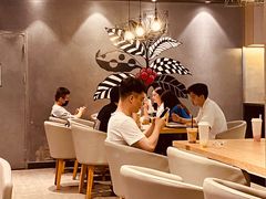 大堂-瑞幸咖啡(新世界中心店)