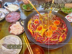 -黄潇洒老火锅(九眼桥宏济巷店)