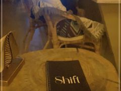 -Shift cocktail bar鸡尾酒吧