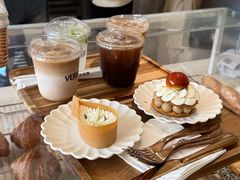 -VERIE BAKEHOUSE
