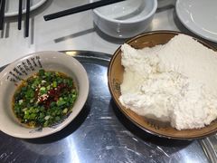 -盐井记·自贡美蛙鲜锅兔(中和店)