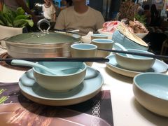 -洪氏嗨捞·猪肚鸡火锅(阳光天地店)
