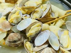 -亲昵春川鸡排(韩国美食街店)