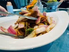 -海派美食·家宴海鲜青岛菜·石锅鲽鱼头(东方城店)