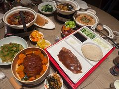 -艳阳天·非遗楚菜(武汉客厅店)