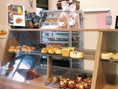 -沁屋面包店(人民东路店)