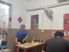 -铁锅哥米线