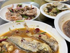 -健跳小海鲜(人民路店)