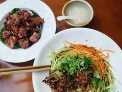 -怡得饭庄·30年老店·宋大妈昆明菜