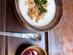 -银米·云南传统过桥米线(双廊黑金冠店)