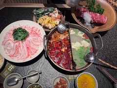 -三出山火锅(南京万象天地店)