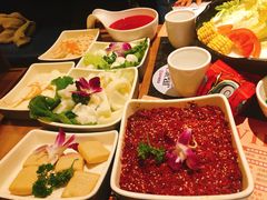 -井格重庆火锅(临平银泰城店)