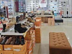 -云柏鞋业(十里堡店)