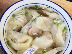 鲜肉大馄饨-景芳周大姐(国大城市广场店)