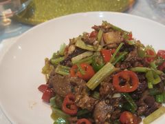 -鄱阳湖·江西小炒·瓦罐煨汤(五道口店)