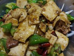 千叶豆腐焗牛柳-柴窝堡玉兰辣子鸡(碱泉三街店)