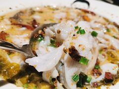 -江渔儿酸菜鱼(港湾1号店)