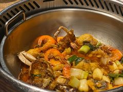 -七欣天香辣蟹火锅(上海银亿滨江店)