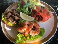 暖三层贝果大都会-The Rug Cafe(王府中环店)