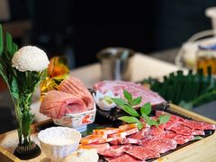 -铭牛烧肉·和牛海鲜自助(高新月牙湖店)