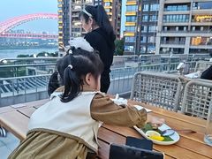 -埠口精酿夜景餐酒吧· BREWPORT BISTRO(长嘉汇重庆之眼店)