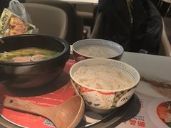 -妈妈故事米线(市府恒隆店)