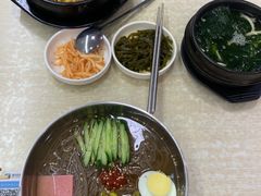 -拌来拌去石鍋拌飯(文鼎店)