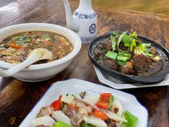 羊肉煲-吾介小籠館