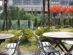 室外位子-榖屋house of flour(张江首店)