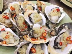 炭烧蒜蓉生蚝-贞姨美食·老字号海鲜大排档