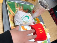 -麦当劳(徐汇漕溪北路百脑汇店)