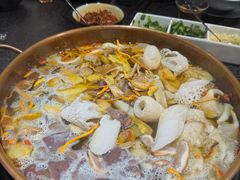 -一善菌·云南菌汤·云南菜(银泰城店)