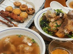-老谢野馄饨(延安路店)