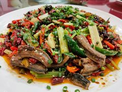 -东馆和天下特色餐饮(工农店)