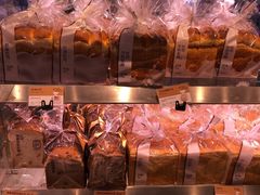 -巴黎贝甜(大宁国际商业广场店)