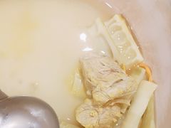 -玖鲜小笼(中山广场店)