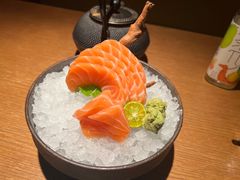 三文鱼刺身-水之惠鲜鱼料理(王府大街店)