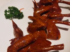烤乳鸽-利苑酒家(宜安广场店)