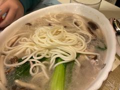 -意卡菲·欢乐聚会餐厅(华侨店)