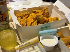 -BHC炸鸡(明洞总店)