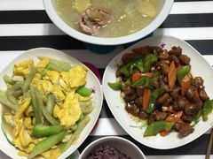 贝斯特月嫂-贝斯特月嫂·育婴护理(北外滩总店)