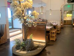 -左庭右院鲜牛肉火锅(浦江欢乐颂店)