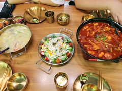 招牌辣鸡爪煲-HOTISLAND海鸡岛·韩国料理(江南西店)